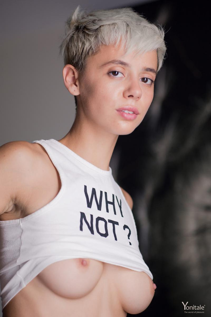 Ксения, 25